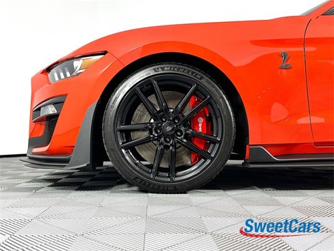 Used 2022 Ford Mustang Shelby GT500 w/ Technology Package image 41