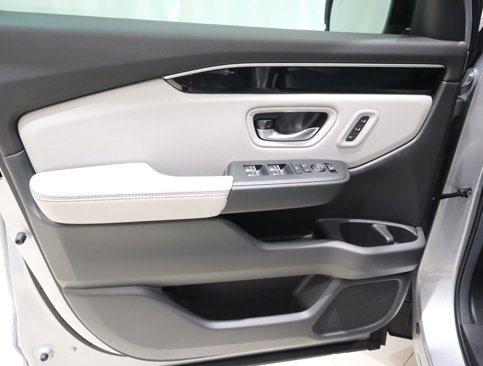 Used 2024 Honda Pilot EX-L image 18
