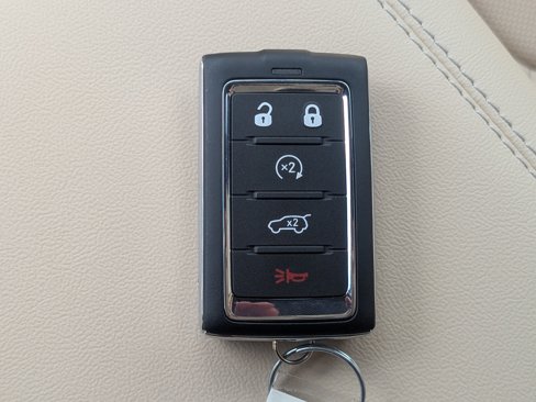 New 2025 Jeep Grand Cherokee Limited image 34