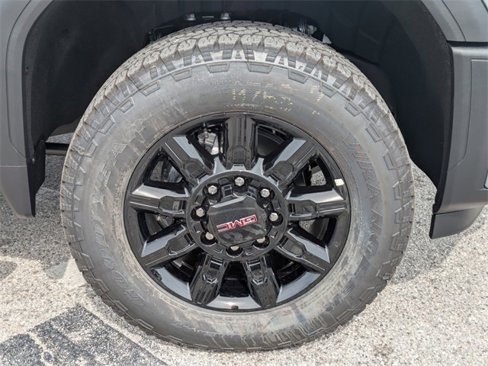 New 2026 GMC Sierra 2500 AT4 w/ AT4 Premium Plus Package image 11