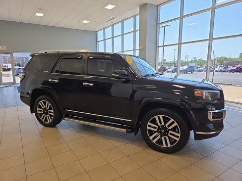 Used 2019 Toyota 4Runner Limited image 5