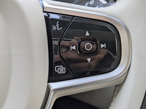 New 2026 Volvo XC60 B5 Ultra w/ Protection Package Premier image 29