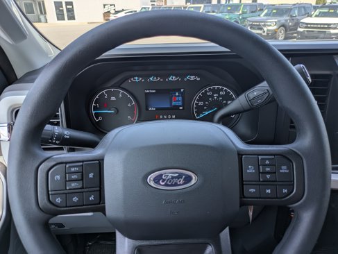 New 2026 Ford F250 4x4 Crew Cab Super Duty image 28