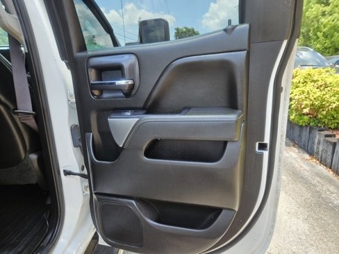 Used 2015 Chevrolet Silverado 2500 LT w/ LT Convenience Package image 13