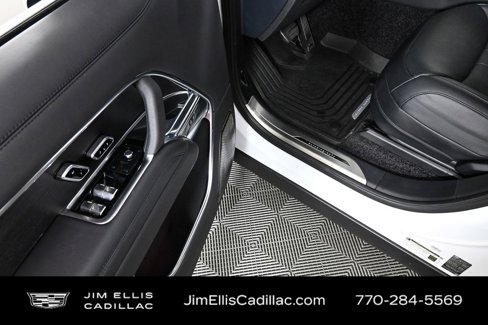 Used 2025 Land Rover Range Rover Long Wheelbase Autobiography image 28