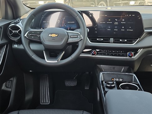 New 2026 Chevrolet Equinox LT w/ Convenience Package II image 17