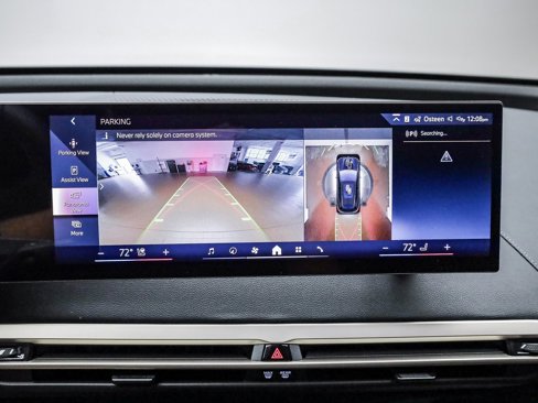 New 2026 BMW iX xDrive60 image 25