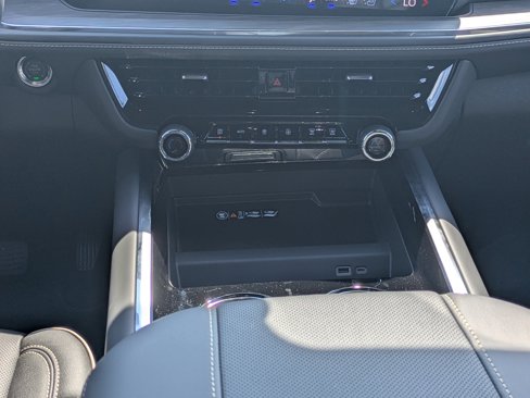 New 2026 Chevrolet Suburban LT w/ Comfort Package image 20