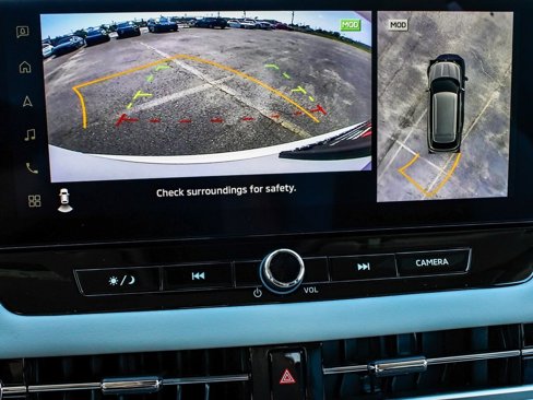 New 2025 Mitsubishi Outlander SE image 19
