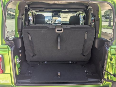 New 2025 Jeep Wrangler Rubicon image 12