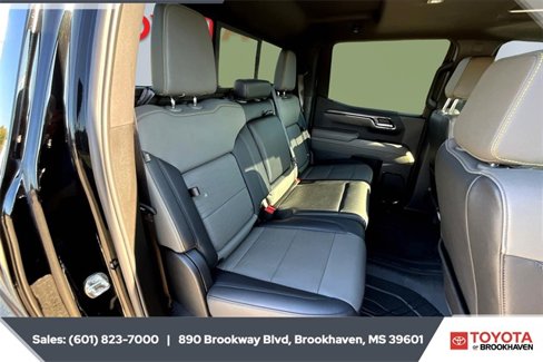 Used 2024 Chevrolet Silverado 1500 ZR2 w/ Technology Package image 20