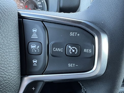 New 2026 RAM 1500 4x4 Crew Cab image 46