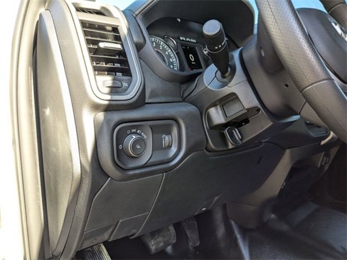 New 2024 RAM 2500 Tradesman w/ Chrome Appearance Group image 16