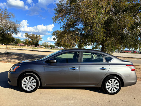 Used 2015 Nissan Sentra SV w/ Navigation Package image 2