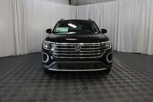 New 2026 Volkswagen Atlas SE image 30