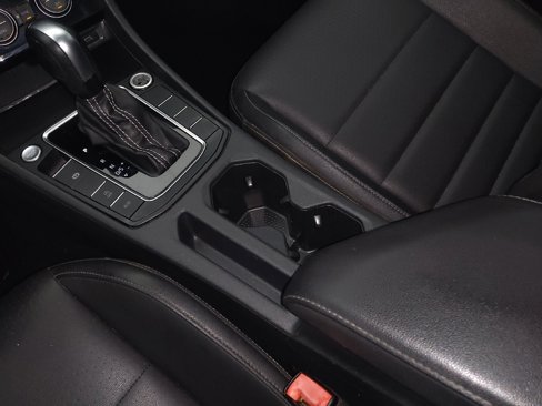 Used 2021 Volkswagen Jetta SE image 26