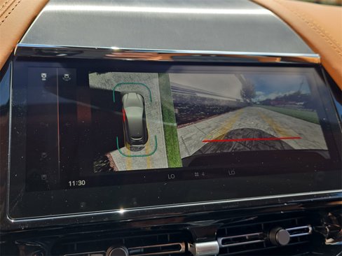 New 2025 Aston Martin DBX 707 image 12