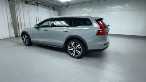 New 2026 Volvo V60 B5 Cross Country Plus w/ Climate Package image 6