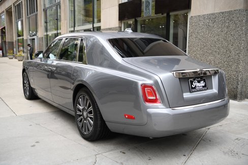 Certified 2022 Rolls-Royce Phantom Sedan image 6