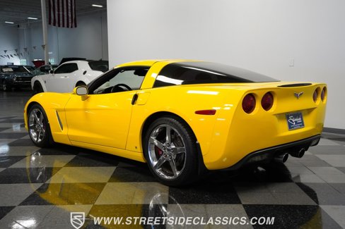 Used 2008 Chevrolet Corvette Coupe w/ Preferred Equipment Group image 9