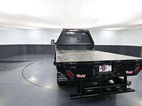 Used 2024 Chevrolet Silverado 2500 LT w/ Convenience Package image 7