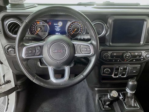 Used 2022 Jeep Wrangler Unlimited Sahara image 9