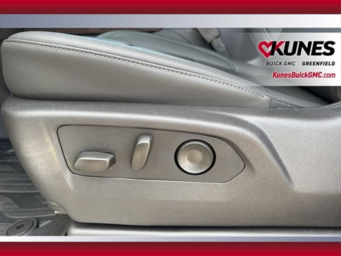 New 2026 GMC Sierra 1500 SLT w/ SLT Premium Plus Package image 28