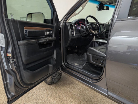 Used 2017 RAM 2500 Laramie w/ Sport Appearance Group image 7