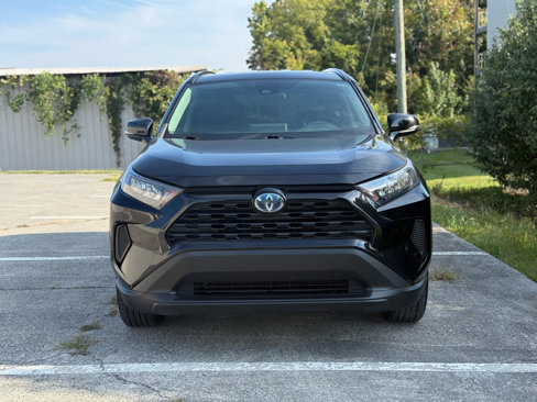 Used 2022 Toyota RAV4 LE image 2