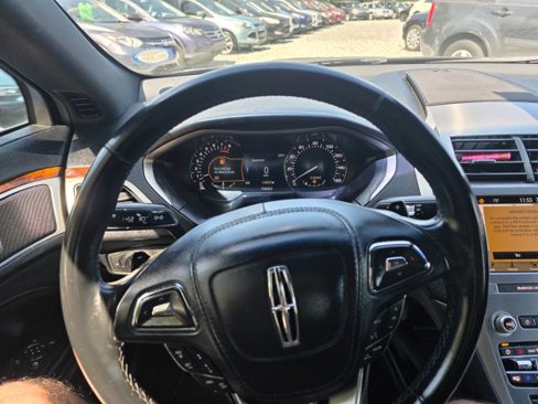 Used 2019 Lincoln MKZ Reserve image 12