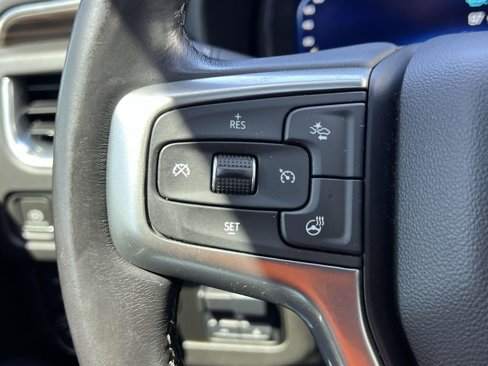 Used 2022 Chevrolet Suburban Z71 w/ Z71 Off-Road Package image 28