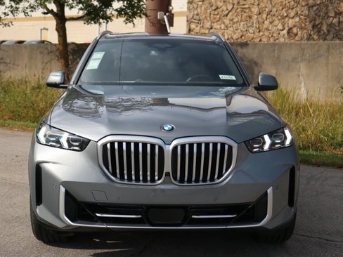 New 2026 BMW X5 xDrive40i image 2