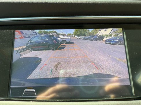 Used 2021 Buick Enclave Essence image 25