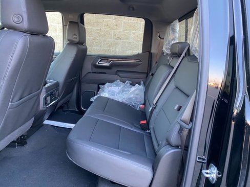 New 2025 GMC Sierra 1500 SLT w/ SLT Premium Plus Package image 12