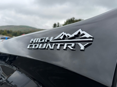 Used 2024 Chevrolet Silverado 1500 High Country image 9