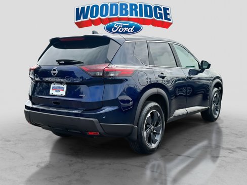 Used 2026 Nissan Rogue SV image 4