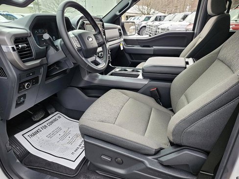 New 2025 Ford F150 XLT w/ Equipment Group 301A Standard image 8