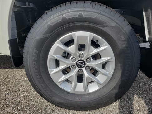 New 2026 Nissan Frontier S image 7
