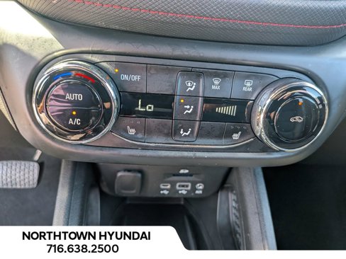 Used 2023 Chevrolet TrailBlazer RS w/ Sun and Liftgate Package image 18