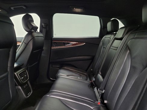 Used 2018 Lincoln MKX Select w/ Select Plus Package image 18