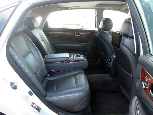 Used 2014 Hyundai Equus Ultimate image 24