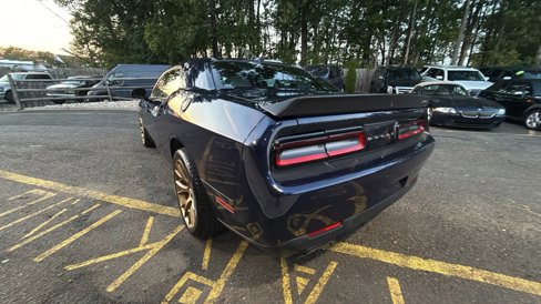 Used 2016 Dodge Challenger SRT Hellcat image 4