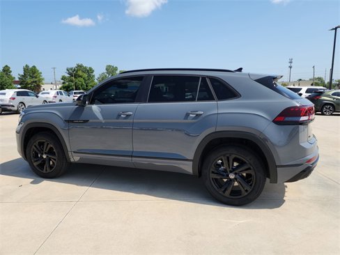 New 2025 Volkswagen Atlas Cross Sport SEL R-Line image 7