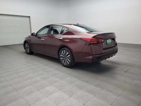 Used 2023 Nissan Altima 2.5 SV image 5