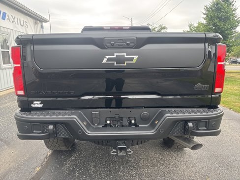 New 2025 Chevrolet Silverado 2500 ZR2 w/ ZR2 Bison Edition image 6