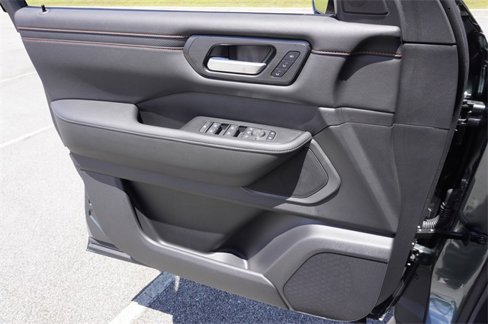 New 2025 Nissan Armada PRO-4X w/ Pro-4X Premium Package image 15