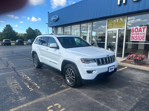 Used 2020 Jeep Grand Cherokee Laredo w/ Quick Order Package 2BN North image 8