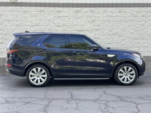 Used 2019 Land Rover Discovery HSE image 19