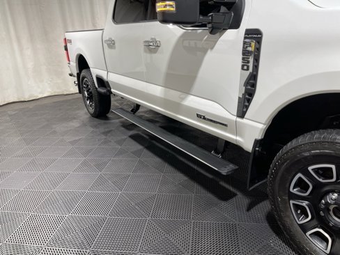 Used 2024 Ford F250 Platinum image 30