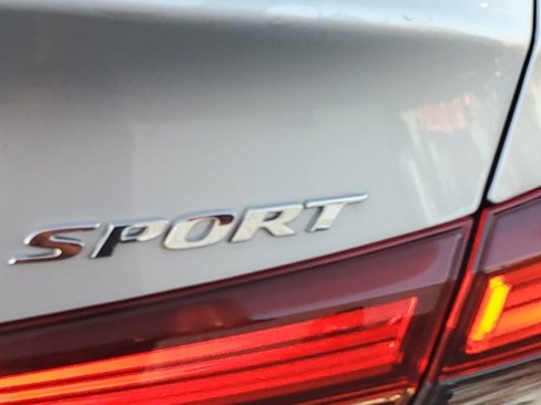 Used 2025 Honda Civic Sport image 7